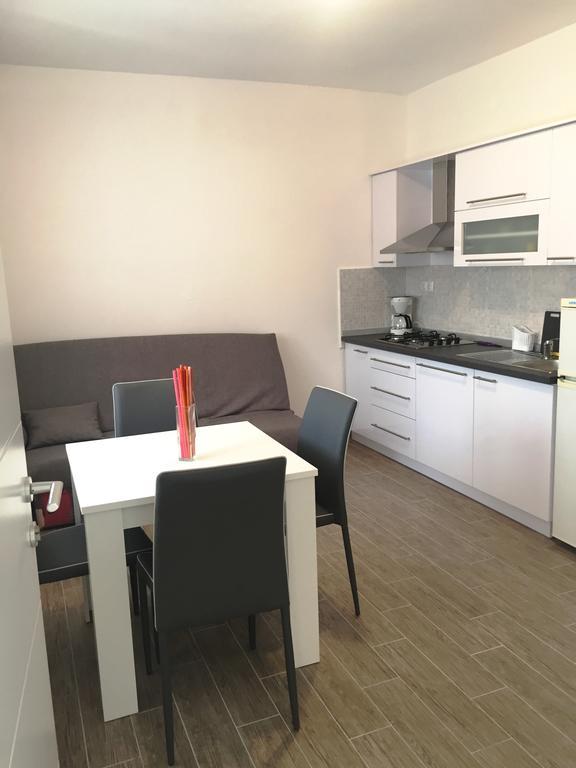 Apartments Valentino Supetarska Draga Kültér fotó