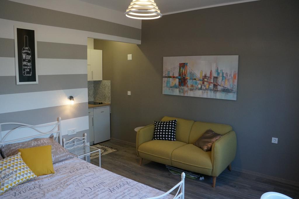 Apartments Valentino Supetarska Draga Kültér fotó