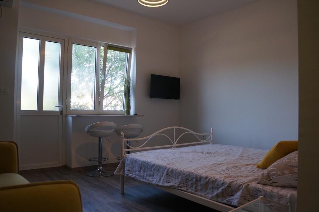 Apartments Valentino Supetarska Draga Kültér fotó